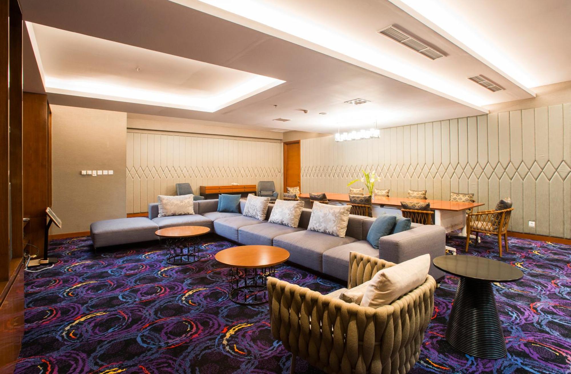 Surya Hotel & Cottages Prigen Екстер'єр фото