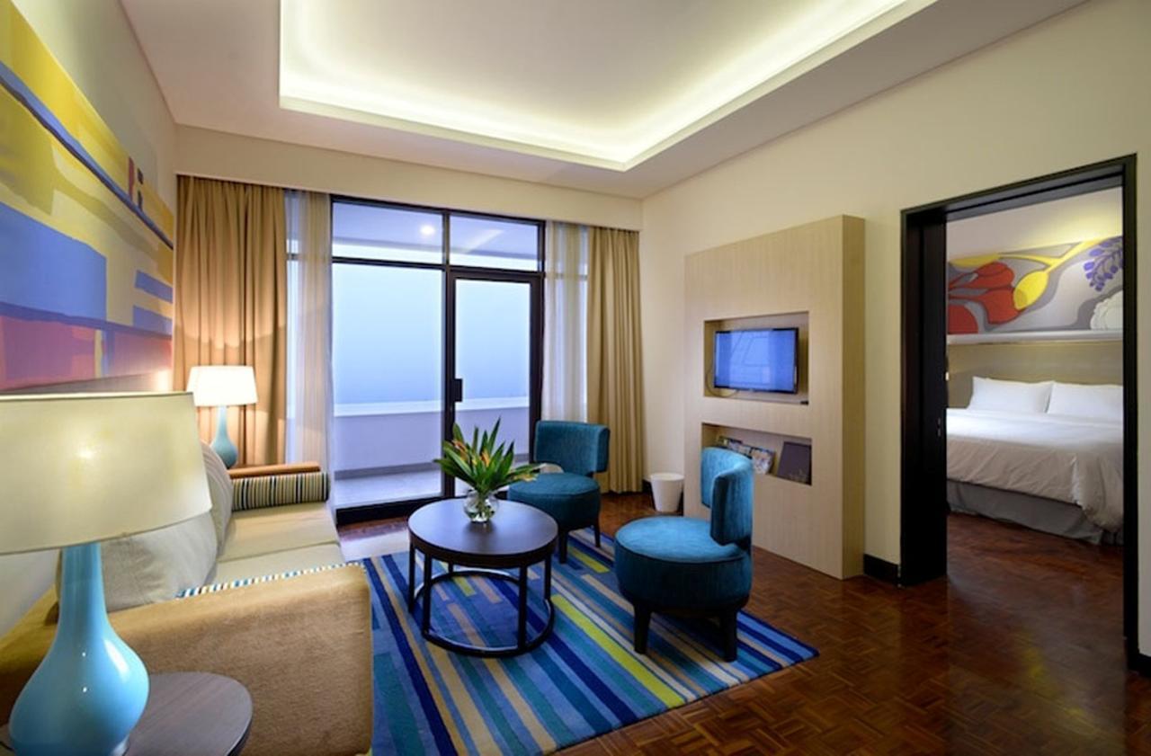 Surya Hotel & Cottages Prigen Екстер'єр фото